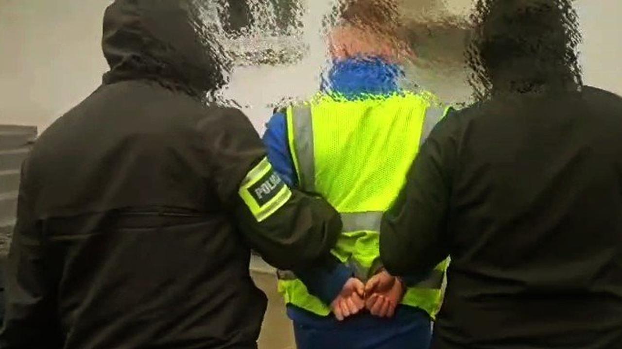 11-latka odnaleziona w mieszkaniu 24-latka. Rozpoczęło się przesłuchanie mężczyzny