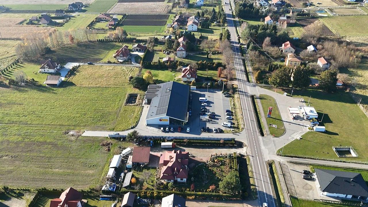 Afera gruntowa w KOWR. Wicedyrektor kupił działkę tanio, "potem sprzedał za miliony"