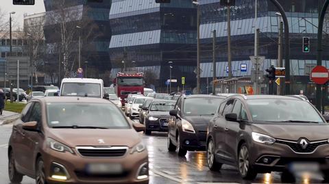 Działania ubezpieczycieli po powodzi. Kierwiński: każdy sygnał będzie sprawdzony