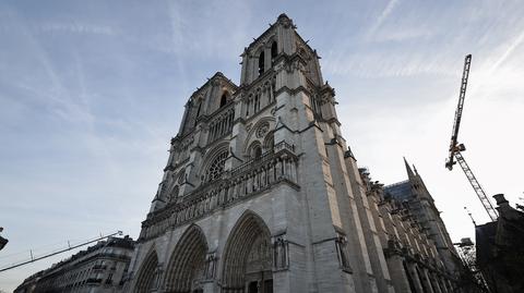 "Zabytek na naszych oczach kwitł". Kulisy odbudowy katedry Notre Dame