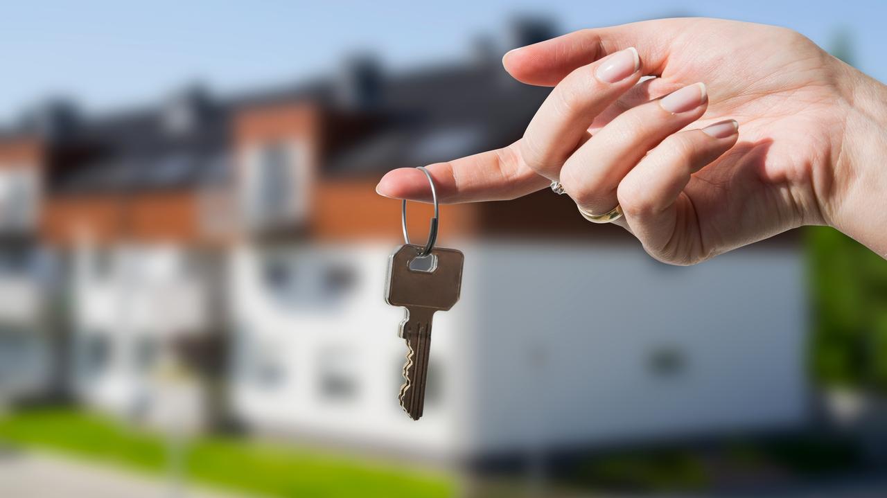 Wstrzymują się z zakupem mieszkania. Eksperci znają przyczynę