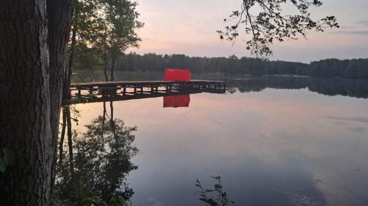 Włocławek. 16-latek utonął w jeziorze Skoki