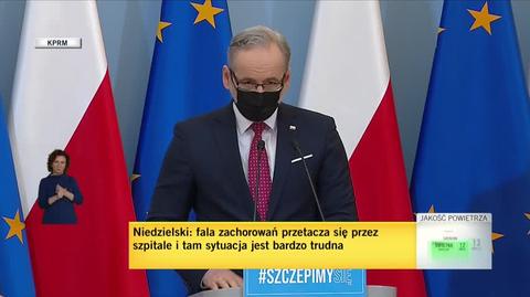 Niedzielski: upraszczamy ankietę do kwalifikacji, standaryzujemy ją