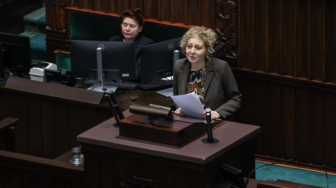 "Dlaczego Horeszków dwór padł?" W Sejmie debata o alkoholu