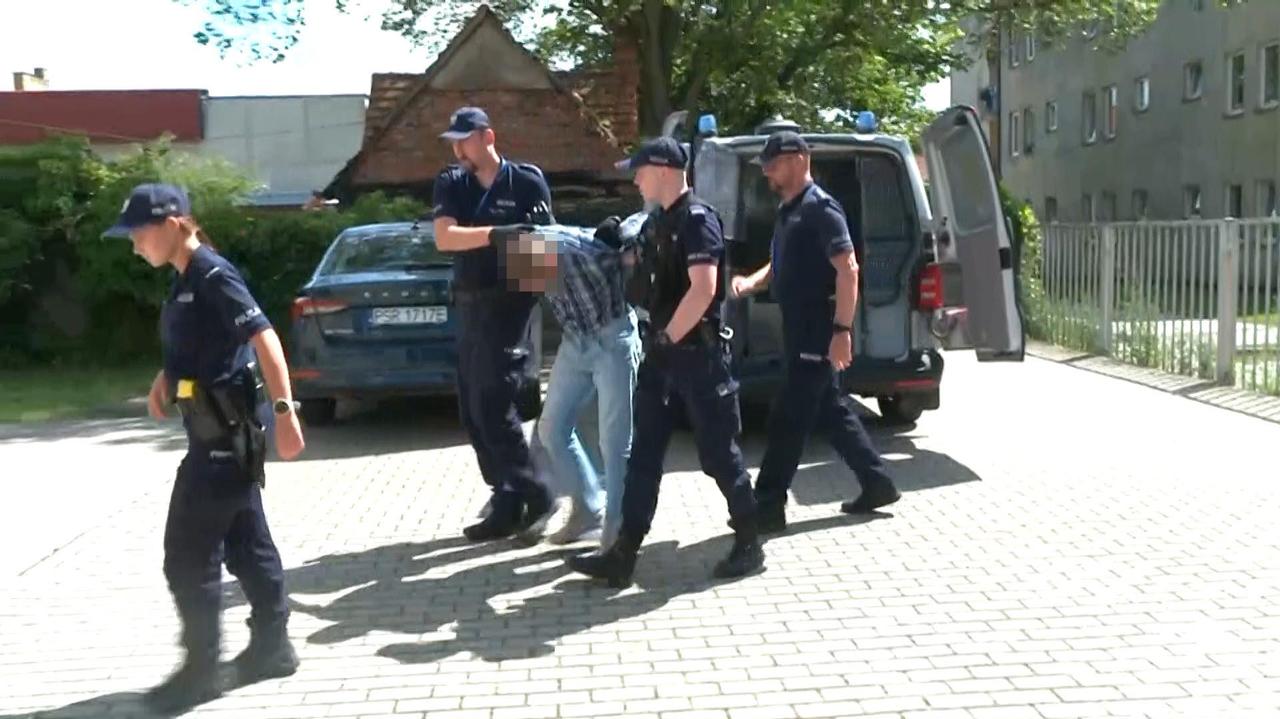 Wszedł przez okno, zaatakował młotkiem księdza i jego matkę. Jest wyrok 