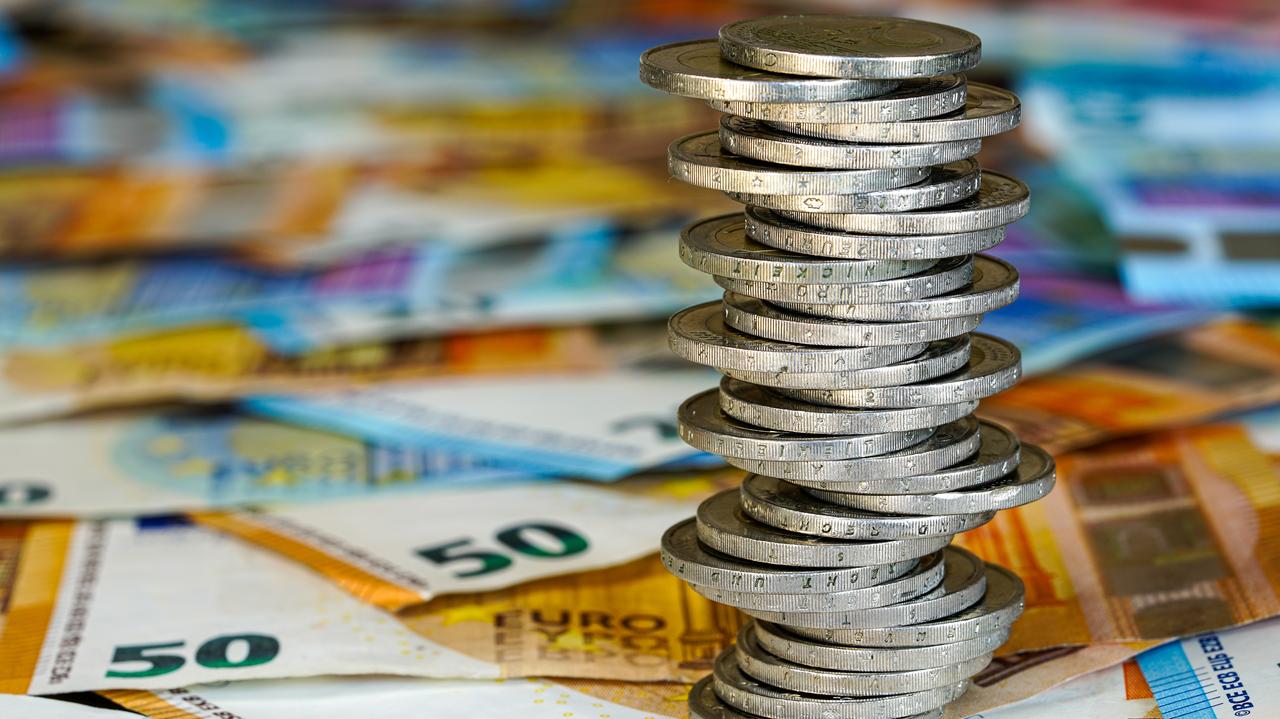 Nowy podatek od stycznia. "System ma zbyt wiele luk"