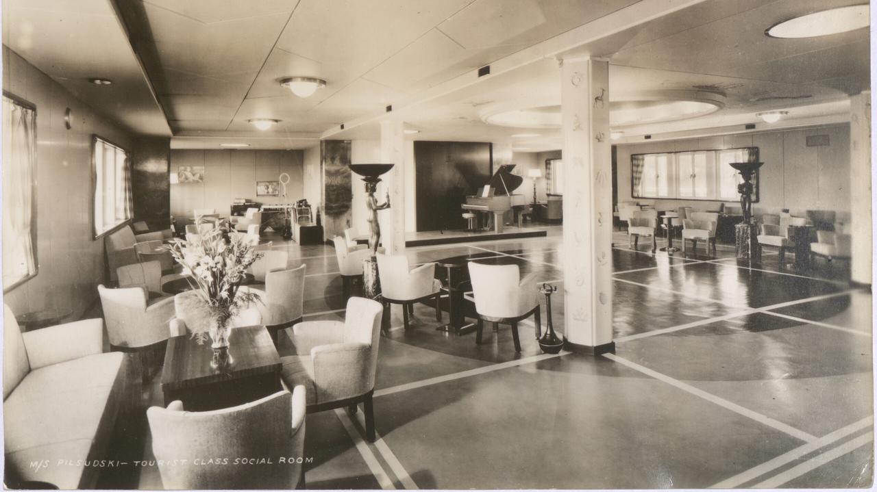 Uważano, iż dzieła sztuki ze statku zostały zniszczone podczas nalotów. Po latach odkryli, co się stało