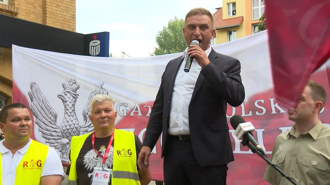 Prokurator chciał wyłączyć się ze sprawy Bąkiewicza. Jest decyzja Korneluka