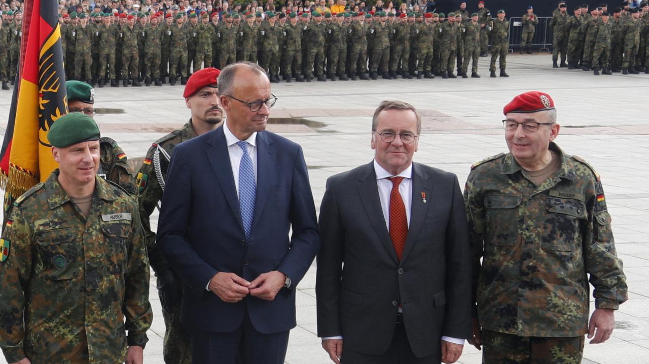 Niemiecki minister rozważa powrót poboru do armii