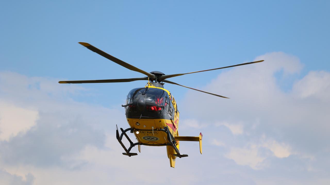 Trzylatka wypadła z tarasu