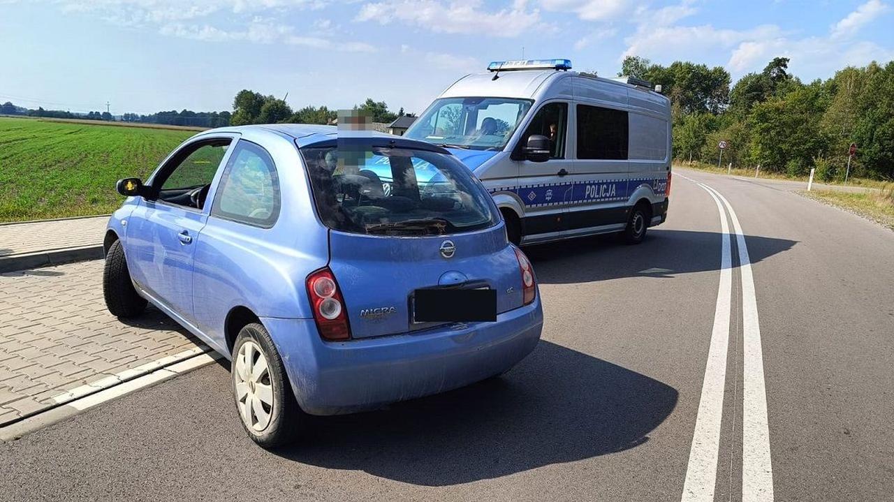 Żołnierze zatrzymali pijanego kierowcę, który przejechał po stopie 44-latka