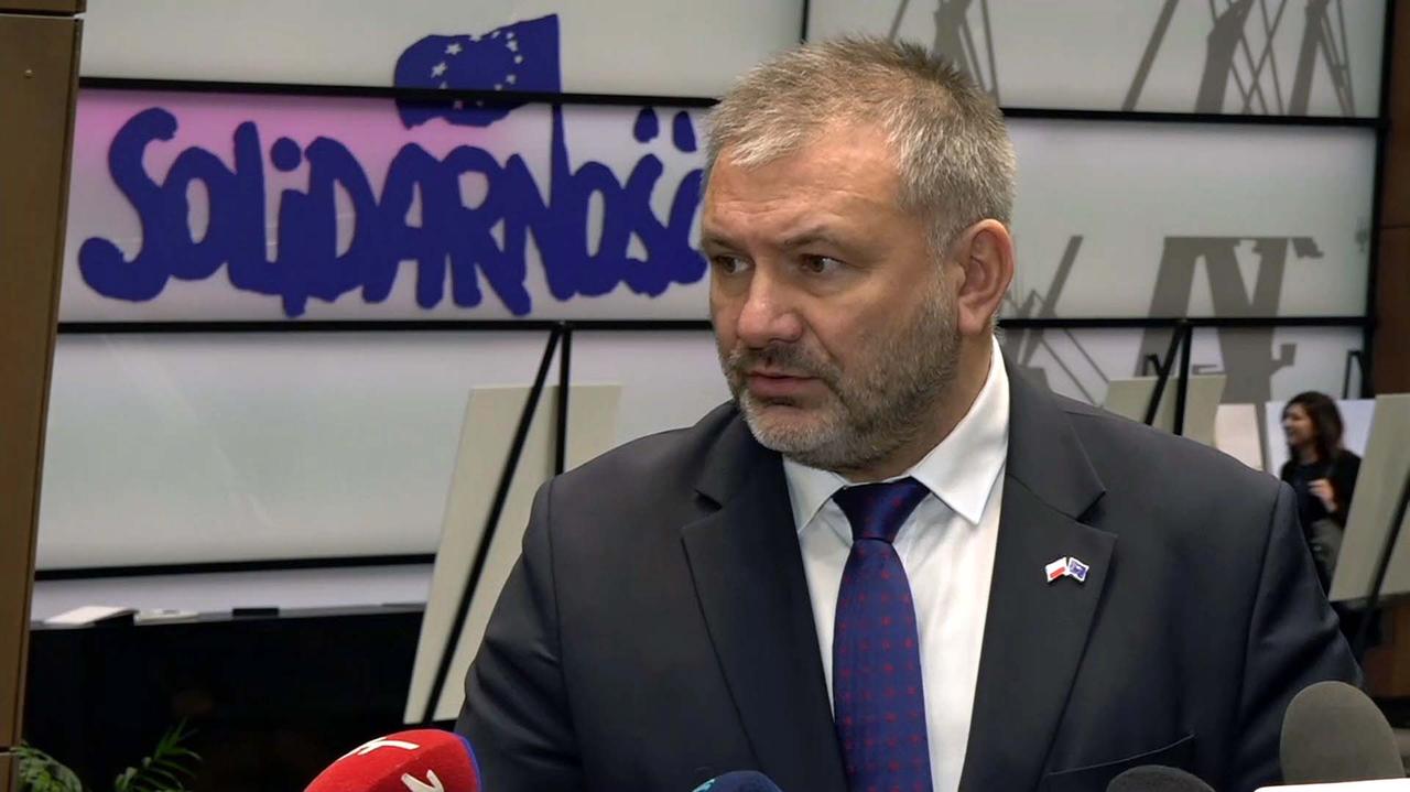 Tak chcą sprowadzić Ziobrę do kraju. "Nie będziemy przywozić nikogo w bagażniku"