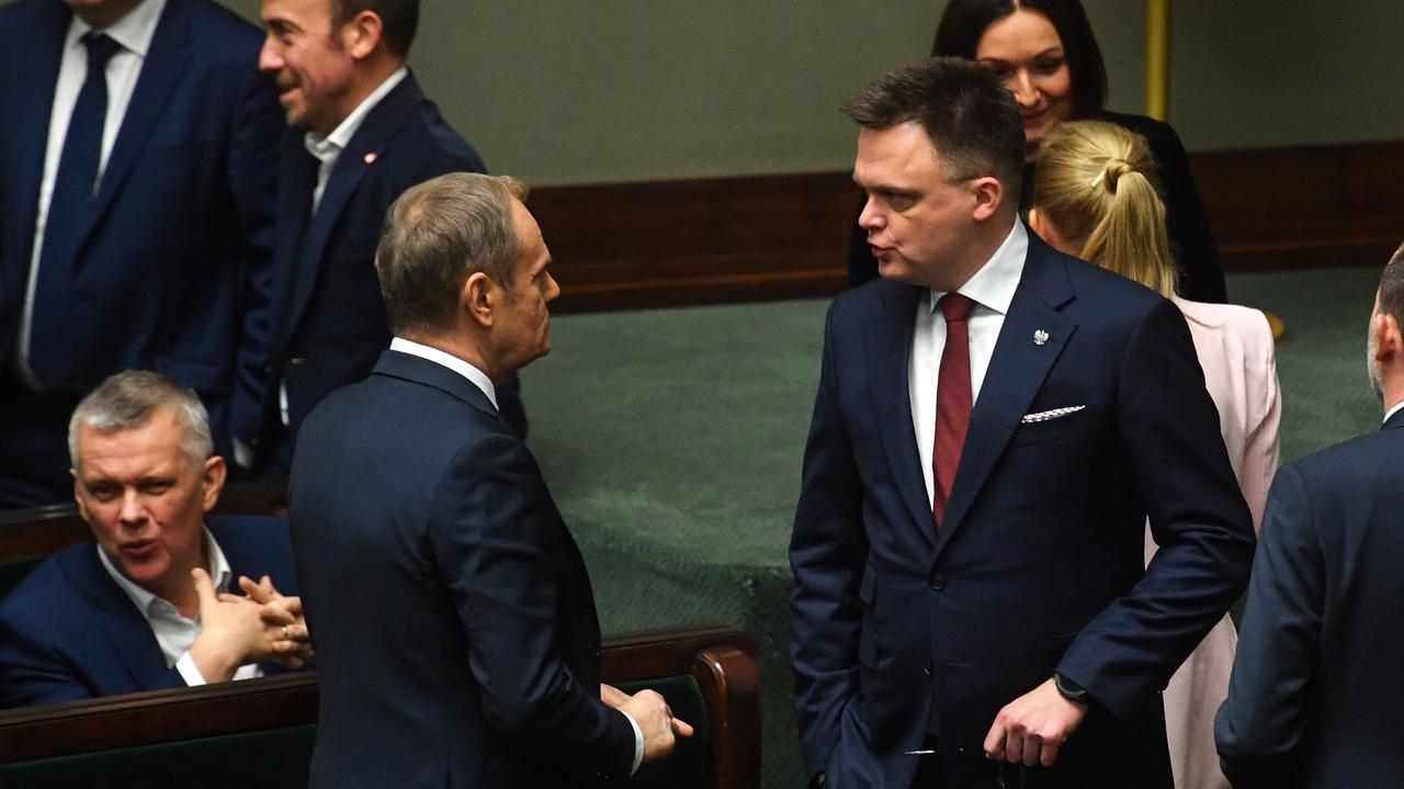 Donald Tusk comments on Szymon Hołownia&#39;s decision. "Without hostility and without disrespect"