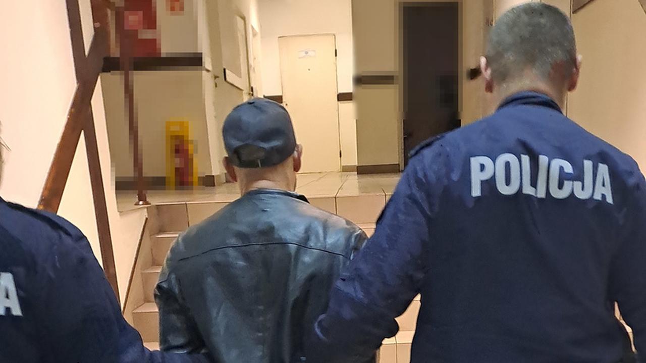 41-latek w areszcie. Policja: groził partnerce nożem, uderzył jej nastoletnią córkę