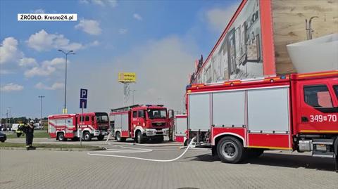 Pożar marketu budowlanego w Krośnie