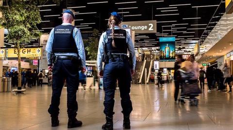 Pasażer na gapę ukryty w podwoziu samolotu przyleciał z RPA do Holandii