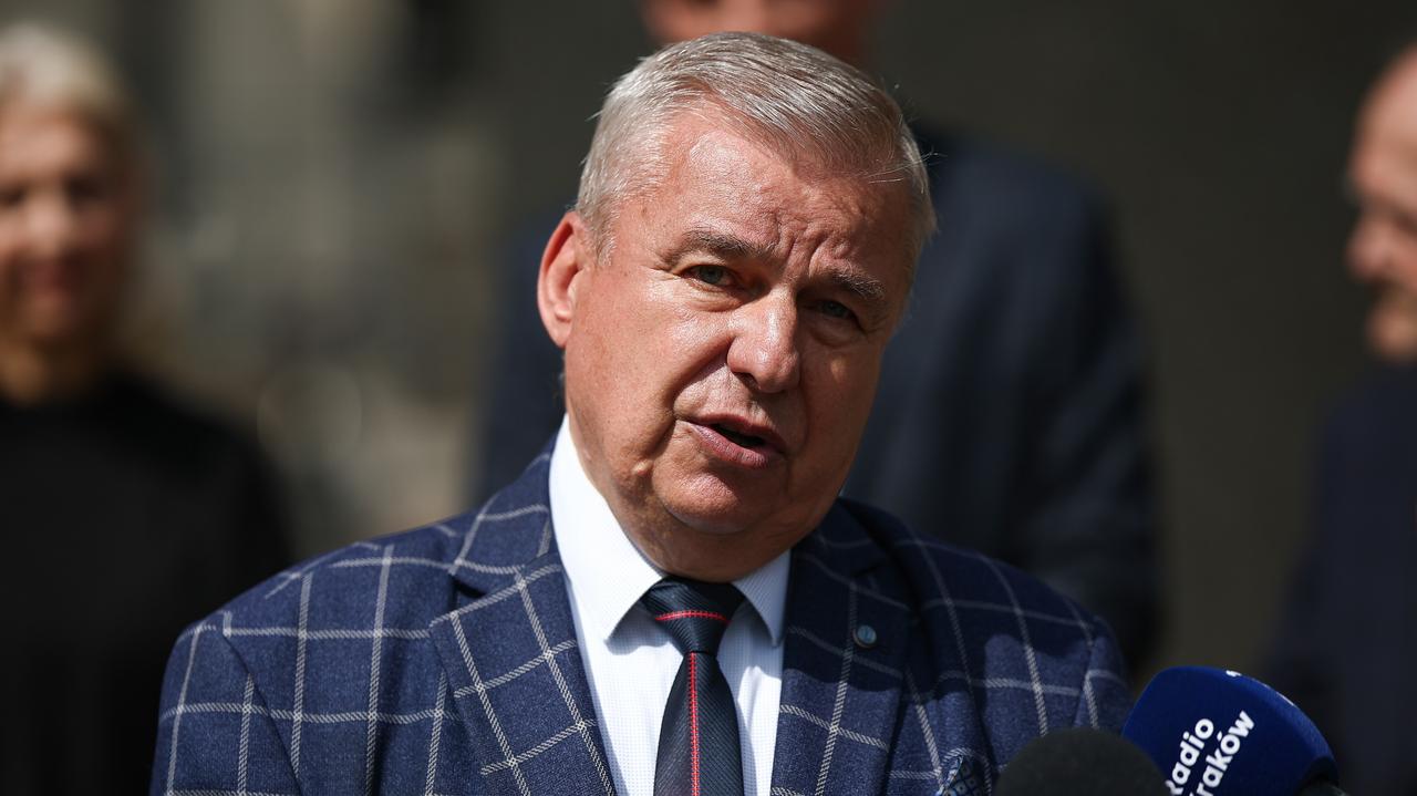 Chce reprezentować seniorów, z magistratu nikogo nie zwolni. Nowy kandydat na prezydenta