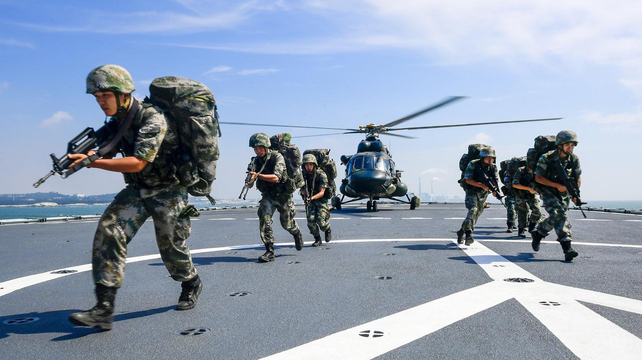Identyfikacja celu i szturm. Chińczycy ćwiczyli uderzenie "dekapitacyjne"