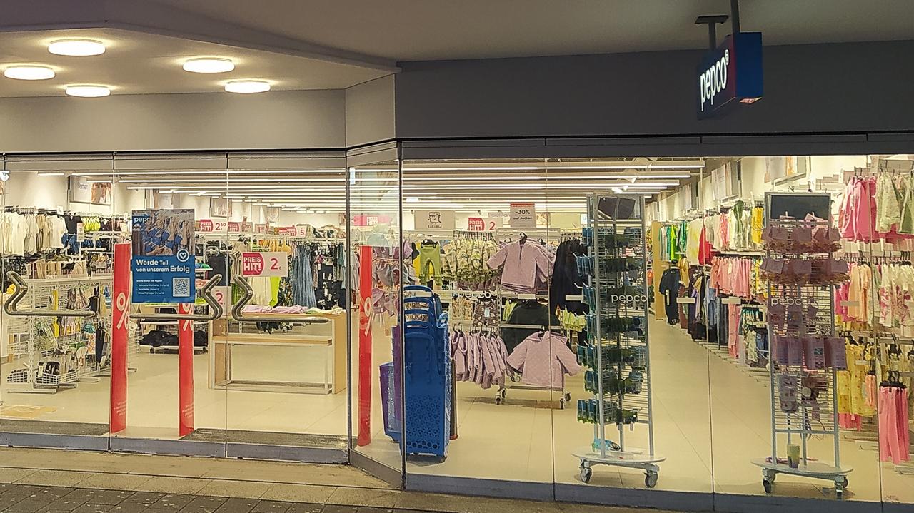 Połowa sklepów do zamknięcia. Będą zwolnienia