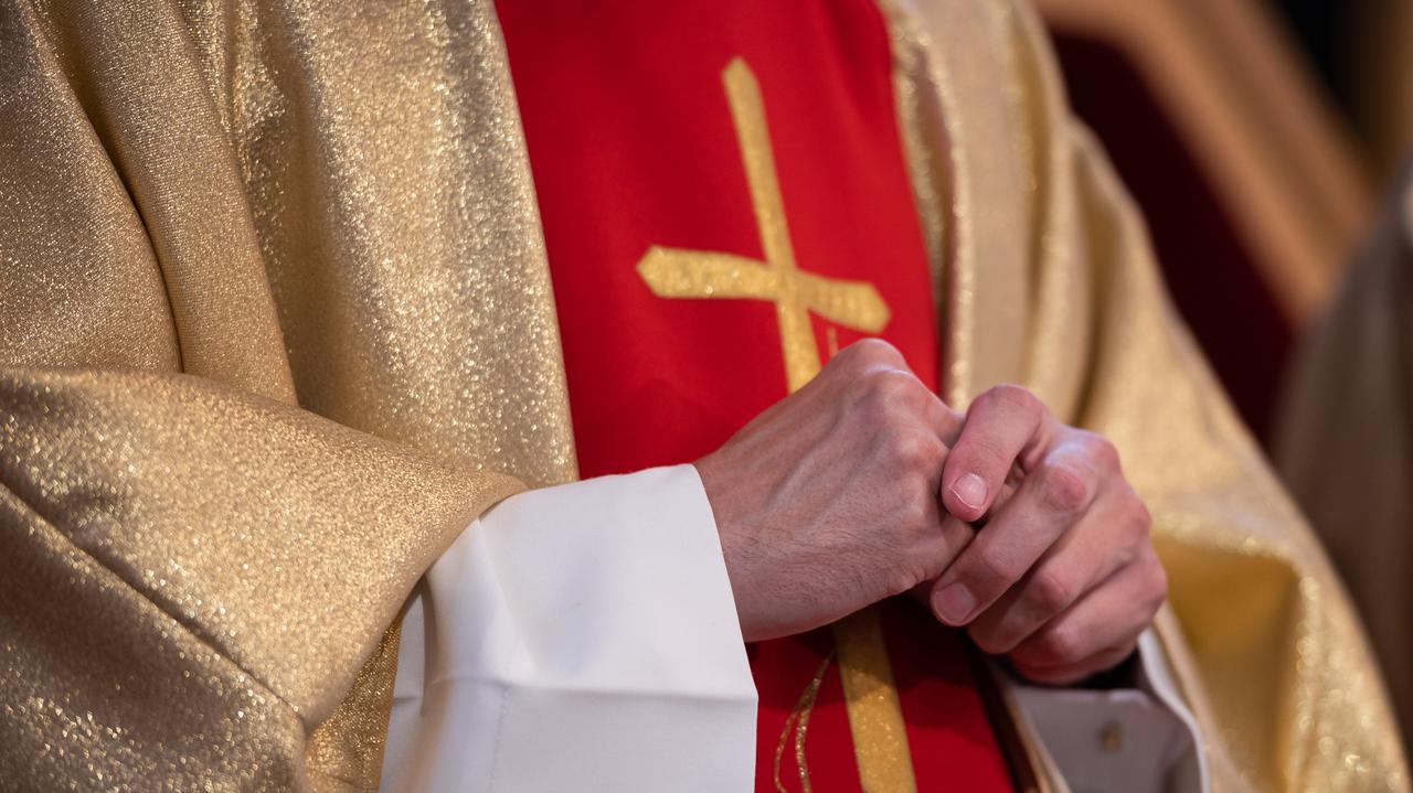 Przełom i brak. Pominięta odpowiedzialność biskupów