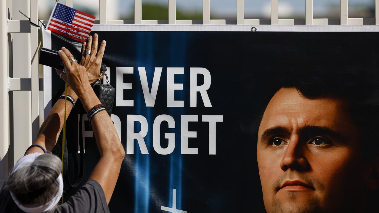 Żegnają Charliego Kirka, Trump wygłosi przemówienie. Służby w stanie najwyższej gotowości