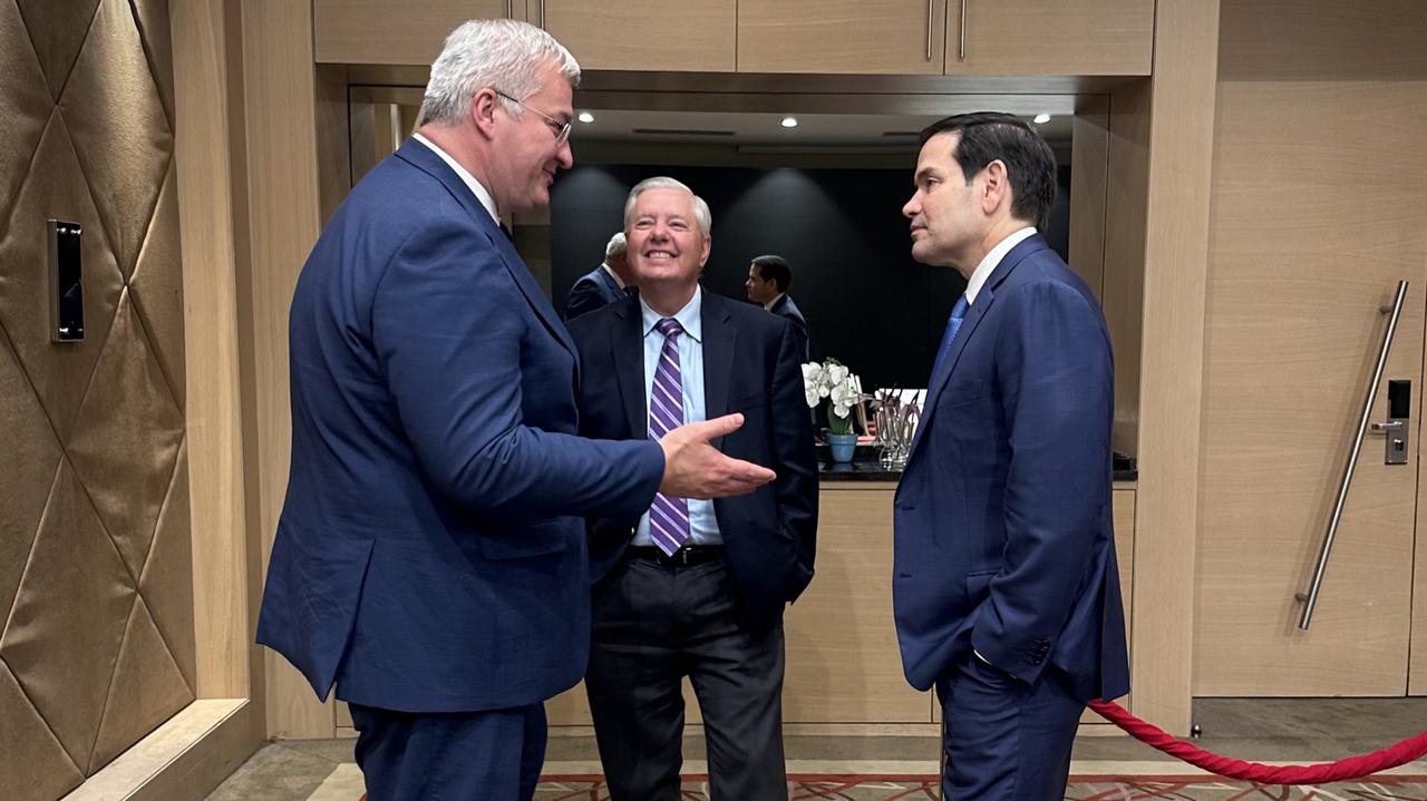 "Moskwa musi to zrozumieć". O czym rozmawiano w Antalyi