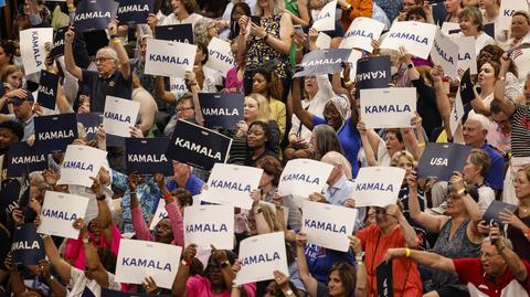 Kampania Kamali Harris zebrała 126 milionów dolarów w dwa dni