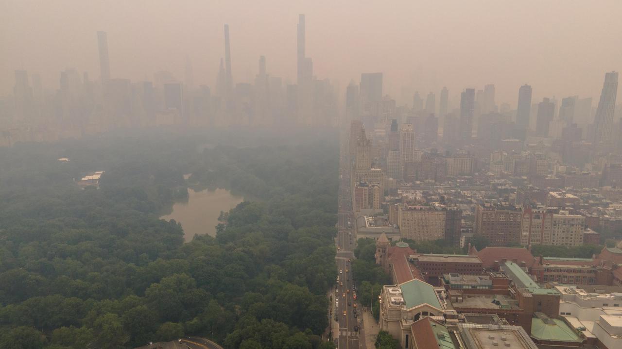 Czy smog zwiększa ryzyko rozwoju demencji? Sprawdzili to naukowcy