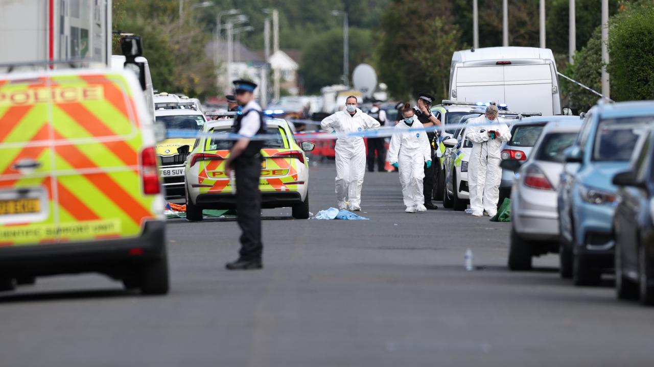 Gran Bretaña.  Un hombre atacó a niños con un cuchillo en Southport.  Dos muertos y nueve heridos.  Dos adultos también están hospitalizados.