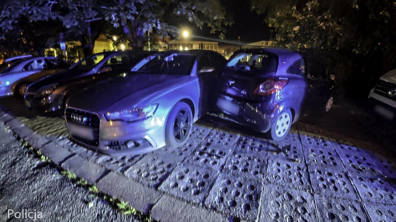 Zobaczył policję i zaczął uciekać. Po drodze uszkodził siedem aut