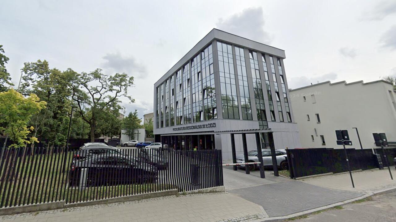 Kot Krzyś szuka nowego domu. Podrapał panią prokurator