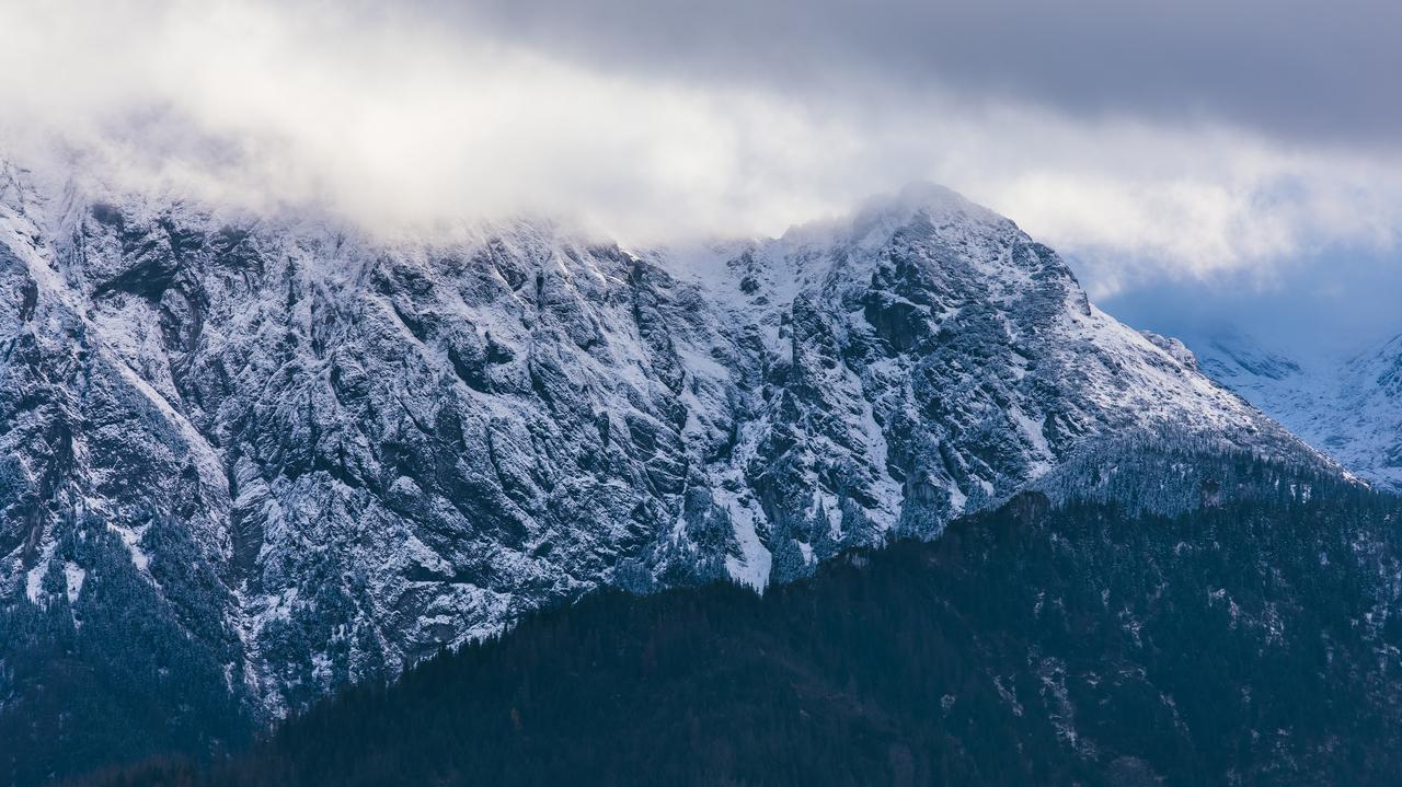 Pierwszy stopień zagrożenia lawinowego w Tatrach