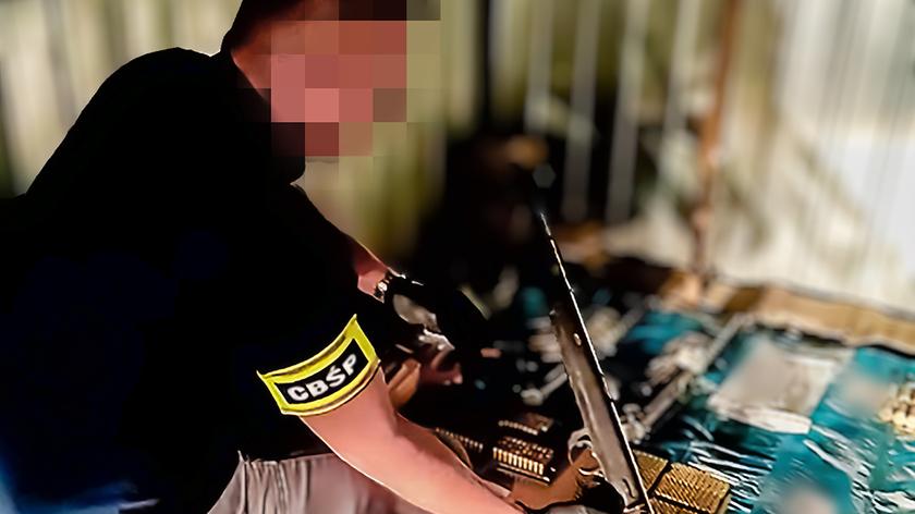 Funkcjonariusze CBŚP zlikwidowali magazyn broni międzynarodowego gangu
