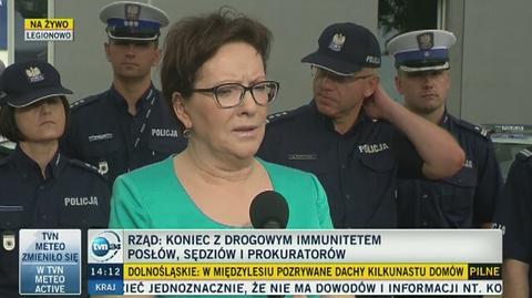 Premier Ewa Kopacz o posłance, która straciła prawo jazdy. "Nie ma równych i równiejszych"