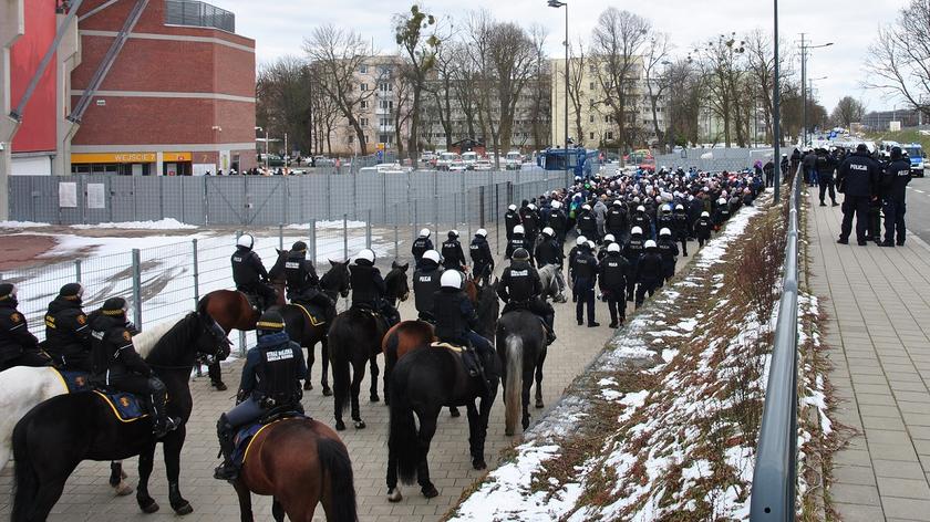 Interwencja policji podczas meczu w Łodzi