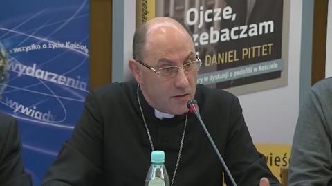 Arcybiskup Polak: uczymy się reagować na przypadki pedofilli