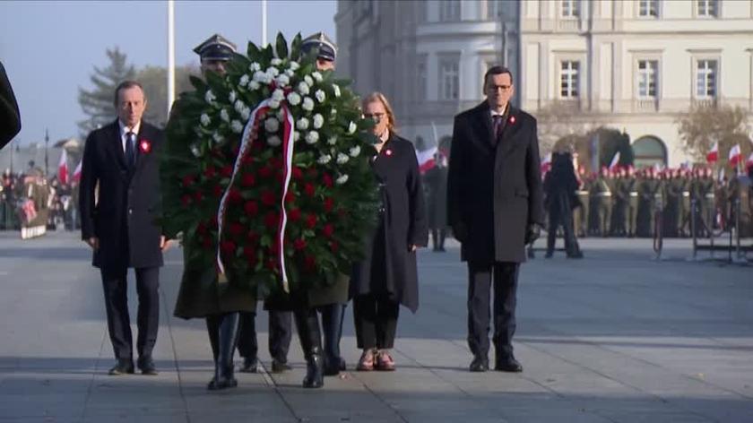 Prezydent Andrzej Duda złożył wieniec od narodu przed Grobem Nieznanego Żołnierza
