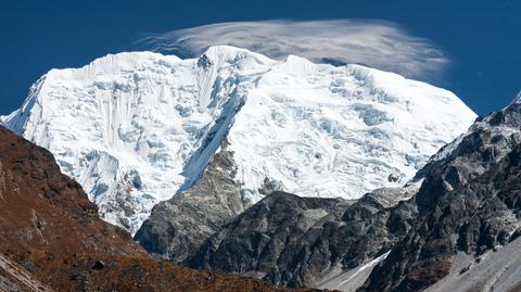 Lawina zeszła w regionie himalajskiego szczytu Sziszapangma