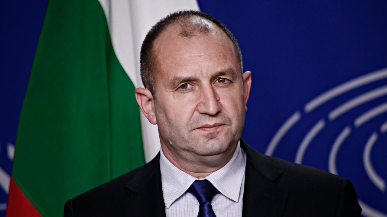 Prezydent Bułgarii rezygnuje. Już snuje dalsze plany