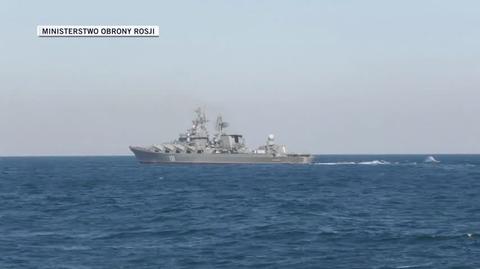 Ćwiczenia na Morzu Czarnym z udziałem krążownika Moskwa. Wideo z 18 lutego  
