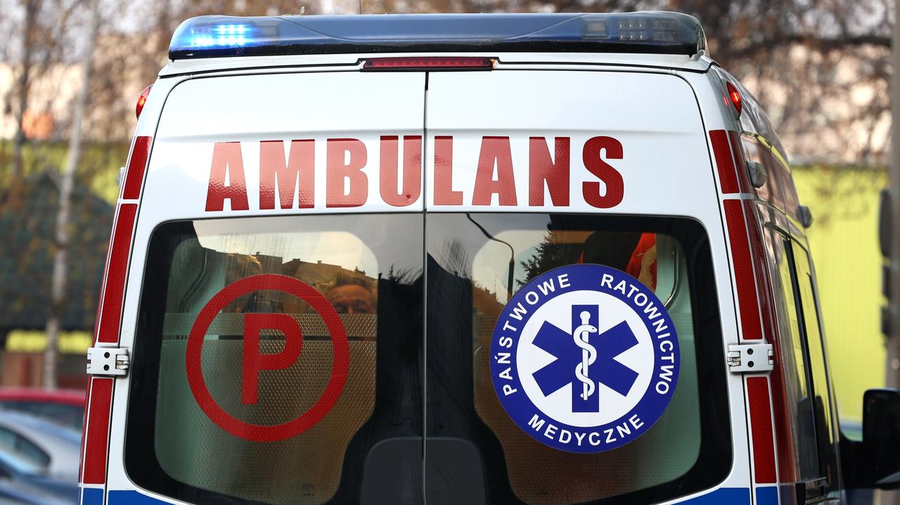 W centrum miasta znaleźli wychłodzoną 14-latkę, dziewczynka zmarła. Śledztwo prokuratury