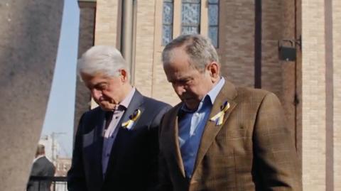 Byli prezydenci USA Clinton i Bush w geście solidarności odwiedzili ukraińską cerkiew