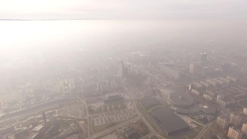 Polskie miasta duszą się smogiem