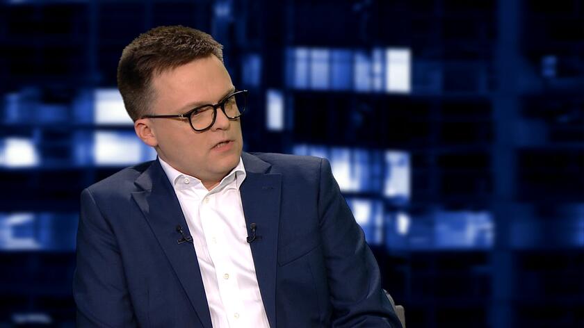 Hołownia o akcji odsyłania książek Oldze Tokarczuk