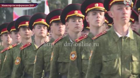 Próba przed paradą wojskową w Doniecku  