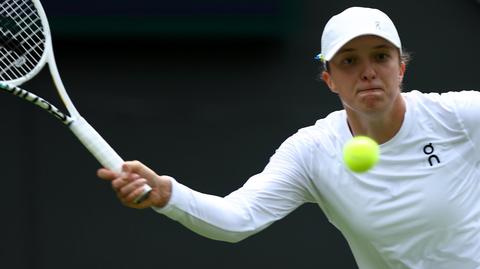 Iga Świątek efektownie rozpoczęła Wimbledon