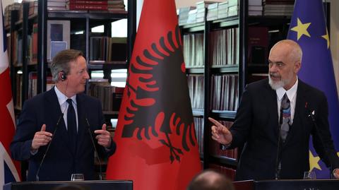 Szef brytyjskiego MSZ David Cameron spotkał się w Tiranie z premierem Edim Ramą