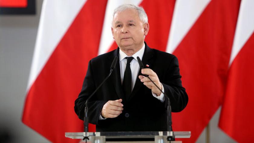 Kaczyński: wracamy do reformy służb mundurowych i reformy sądów