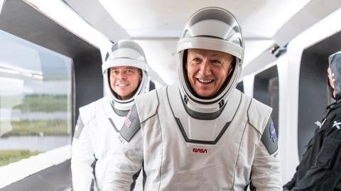 Astronauci przygotowują się do misji SpaceX DM-2