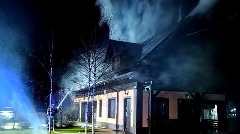 Nocny pożar pensjonatu w Łętowni